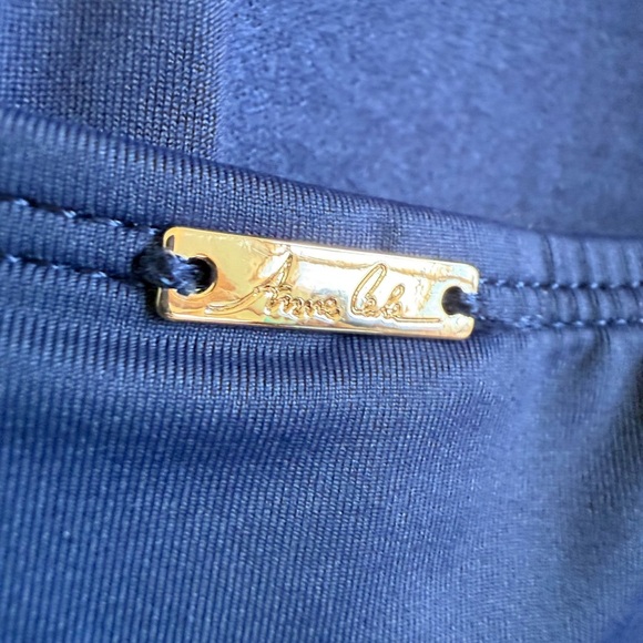 Anne Cole Swimsuit One Piece Twist  Shirred Bandeau Navy Strapless Sz 22W - Picture 2 of 8